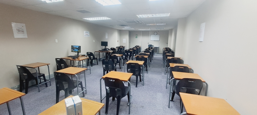 To Let commercial Property for Rent in Rosenpark Western Cape